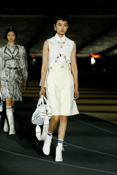 Look 21